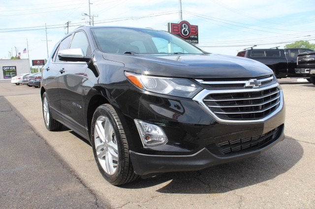 2019 Chevrolet Equinox Premier in Mosaic Black Metallic — front three-quarter view