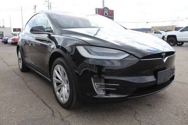 2018 Tesla Model X 75D in Black — front three-quarter view