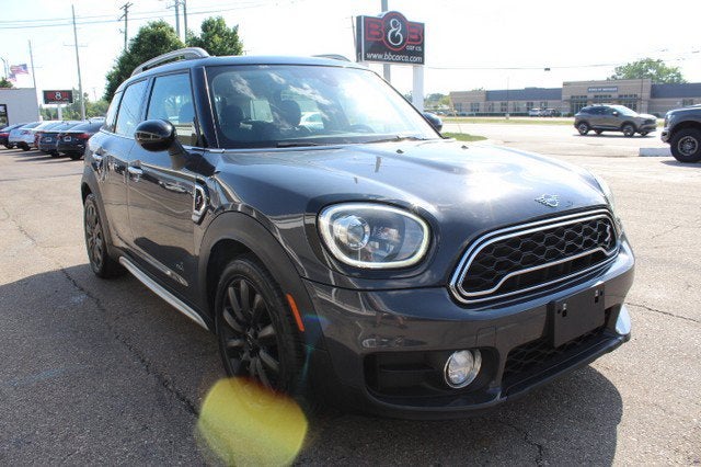 2019 MINI Countryman Cooper S in Gray — front three-quarter view